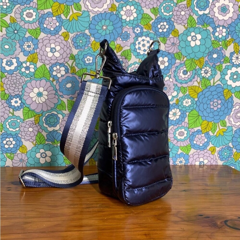 Wanderfull Navy Quilted Insulated Bottle Carrier with Striped Shoulder Strap